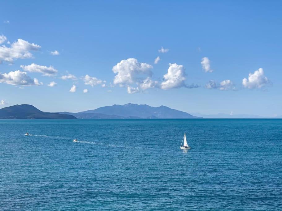 Appartamento Sirena A 2 Passi Dal Mare Piombino Luaran gambar