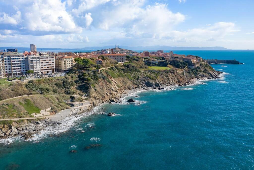 Appartamento Sirena A 2 Passi Dal Mare Piombino Luaran gambar